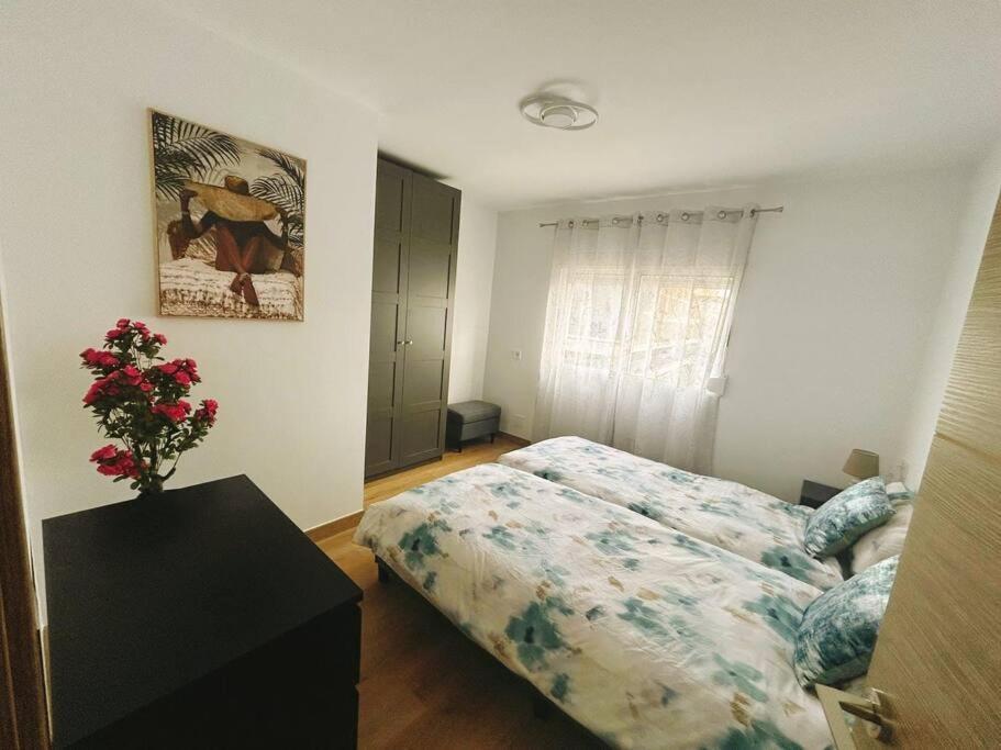 Apartment In The Heart Of Малага Экстерьер фото