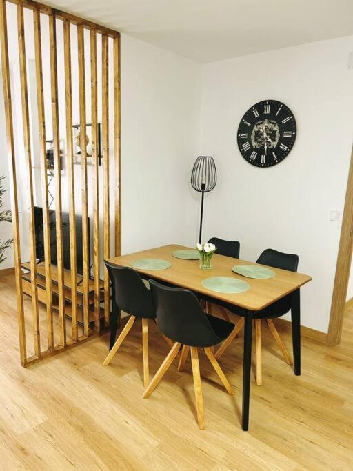 Apartment In The Heart Of Малага Экстерьер фото